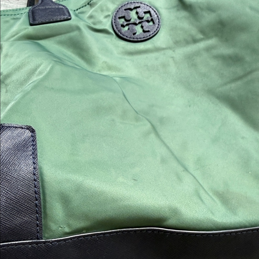 Tory Burch Green and Black Tote Bag - Picture 11 of 11